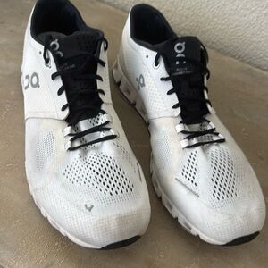 On Running Men's Athletic Shoes - White and Black